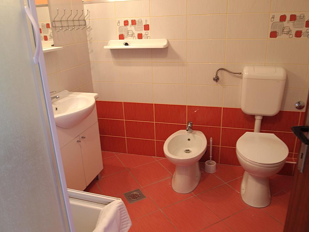 Apartmani Delfin Grebaštica Kültér fotó
